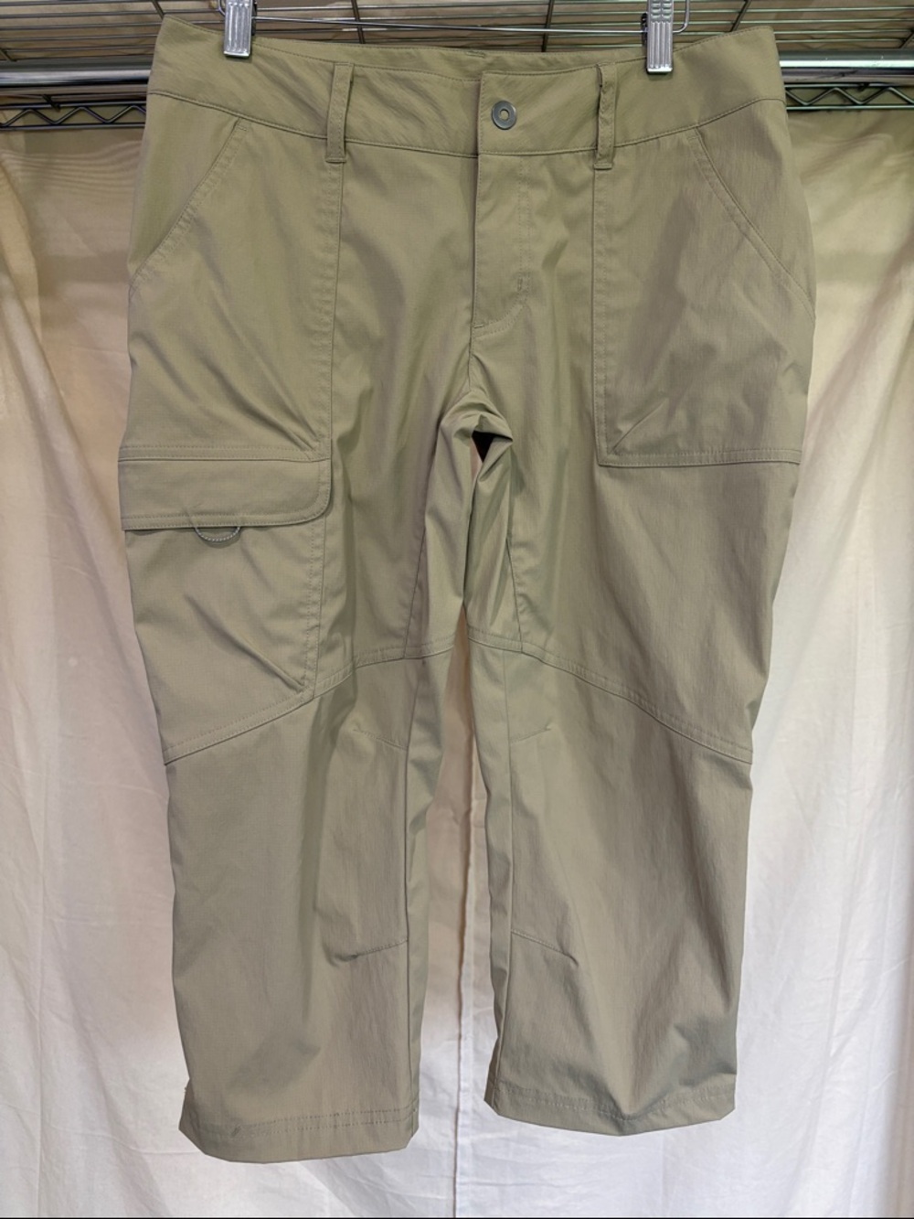 Columbia Tan Utility Capris